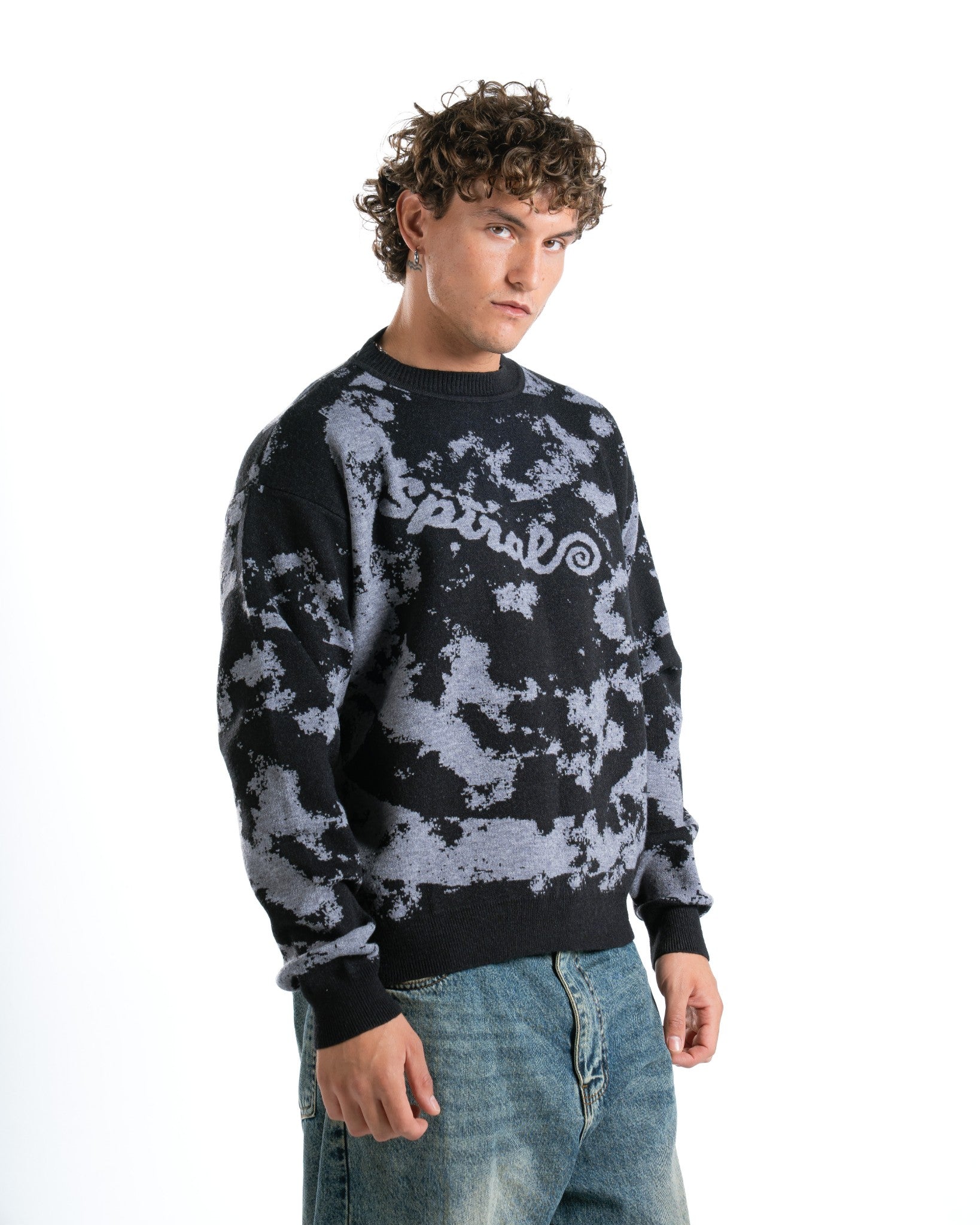 BREEZE BLACK KNIT SWEATER