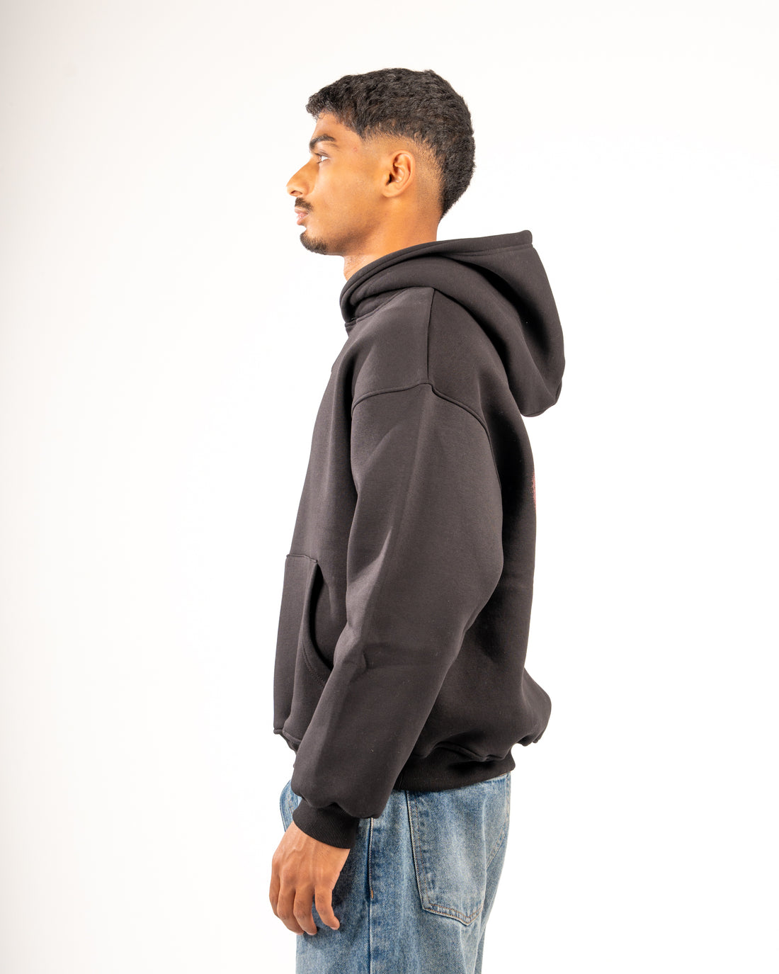 OVAL BLACK HOODIE