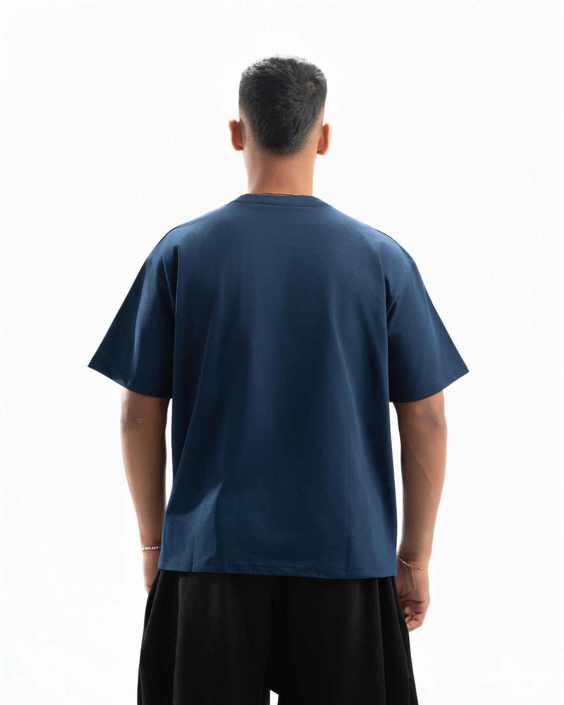 Spiral Essential T-Shirt in Navy