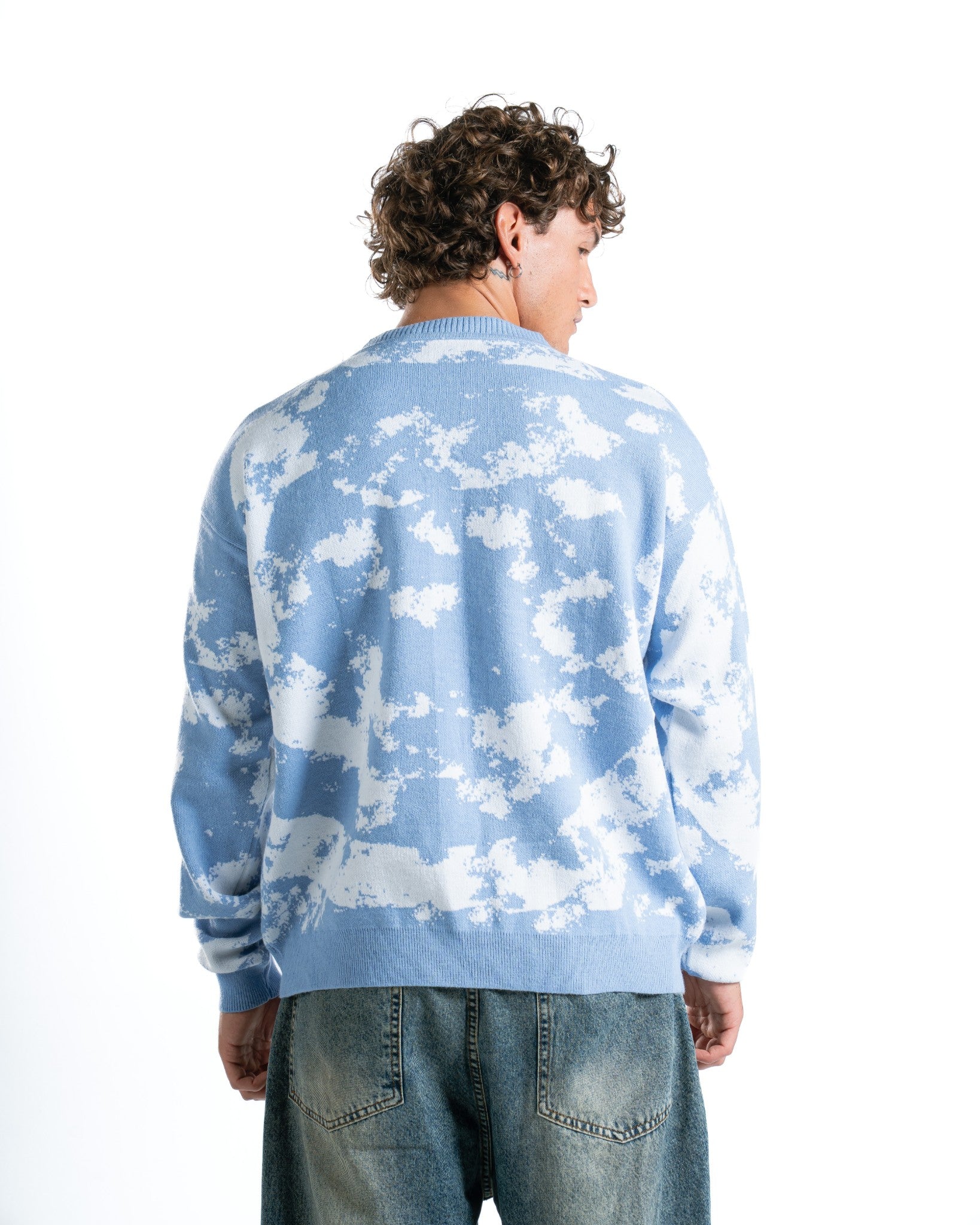 BREEZE KNIT SWEATER