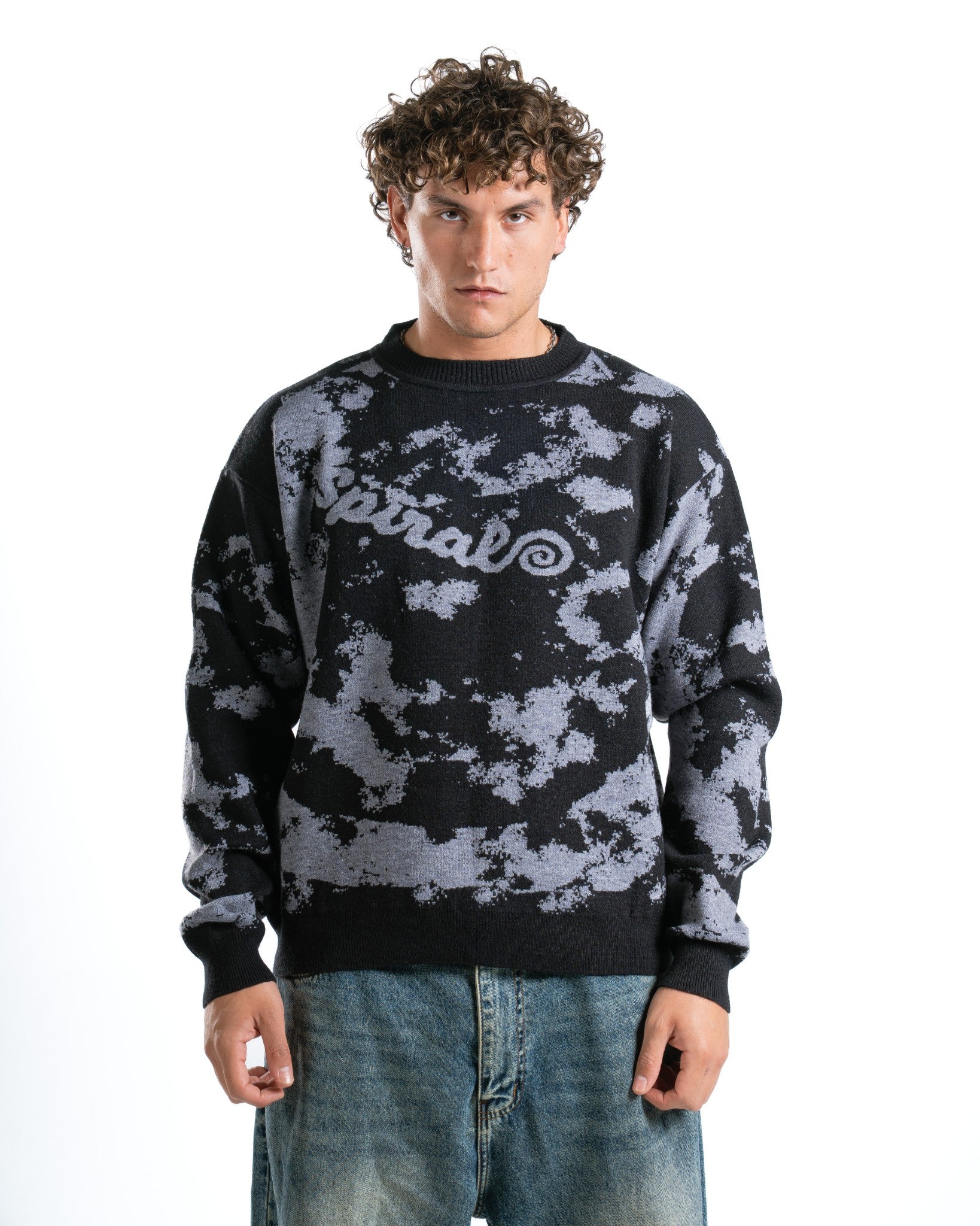 BREEZE BLACK KNIT SWEATER