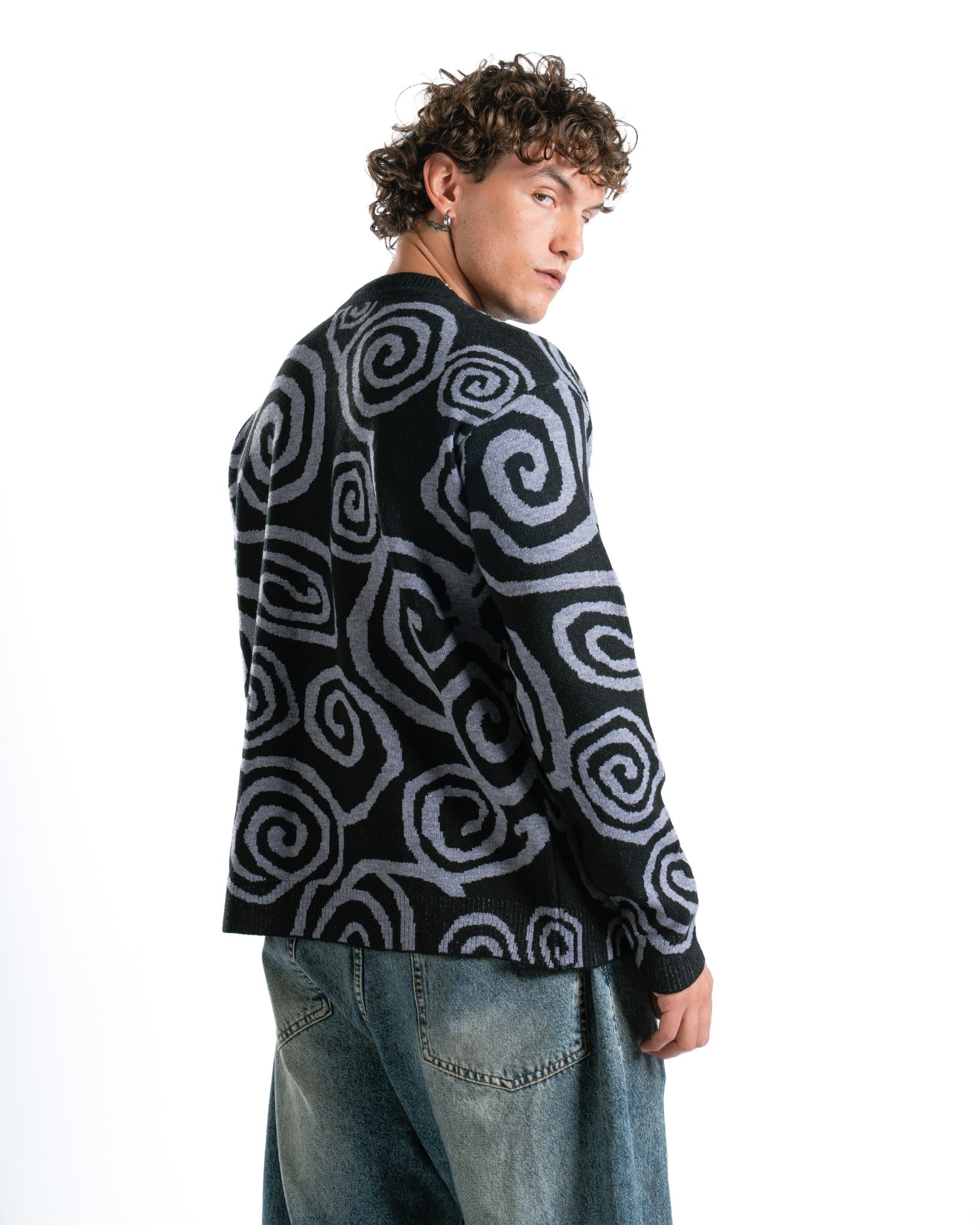 CRAYONIC KNIT SWEATER