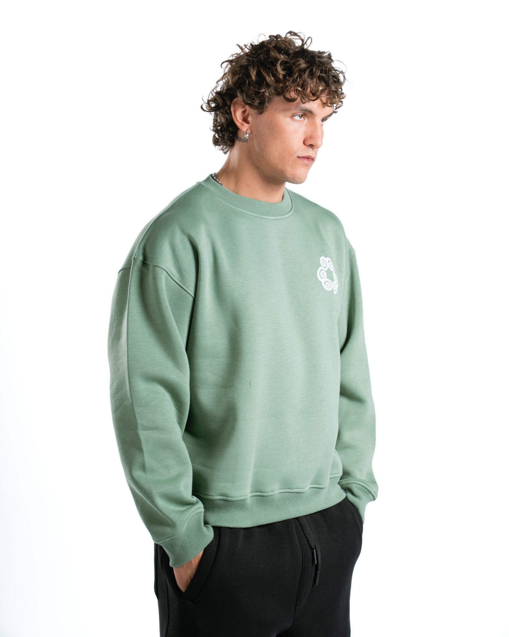 NOMAD CREWNECK